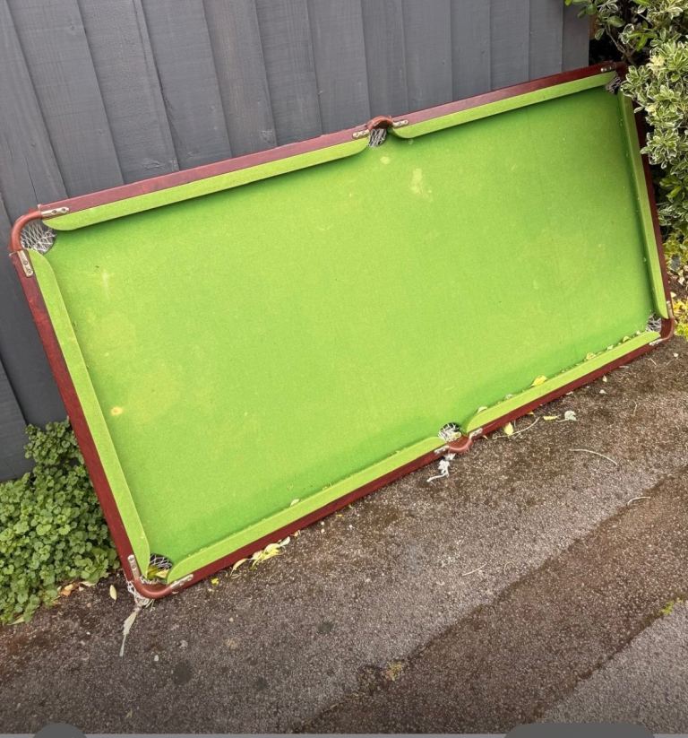 6 foot Snooker table
