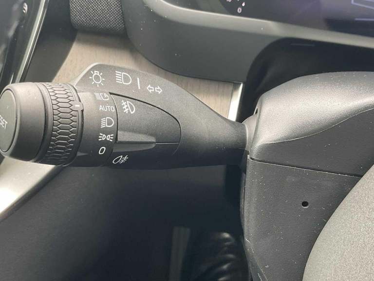 2025 Volvo XC90 Ultra, T8 AWD Plug-in hybrid, Electric/Petrol, Bright, 7 Seats ESTATE Petrol/Elec...