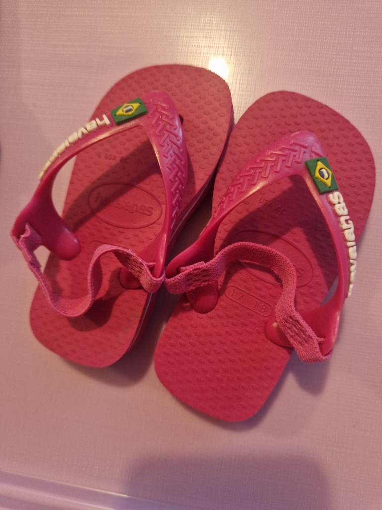 baby flip flops