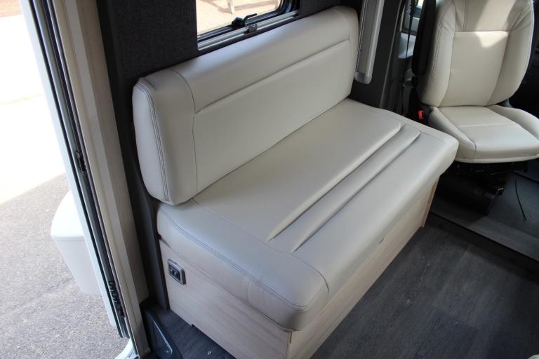 Auto-Trail F-Line F60 DIESEL AUTOMATIC 2025