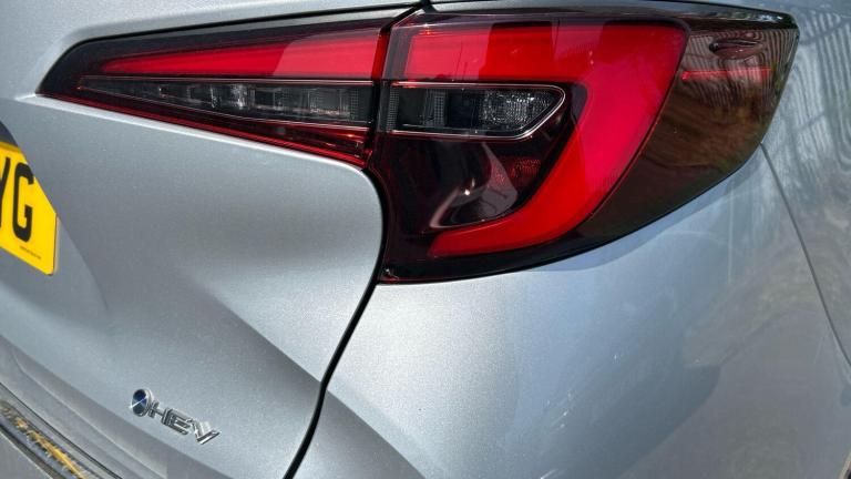  Toyota Corolla 1.8 VVT-h Car Derived Van 5dr Petrol Hybrid CVT Euro 6 (s/s) (140 ps) Petrol/Elec...