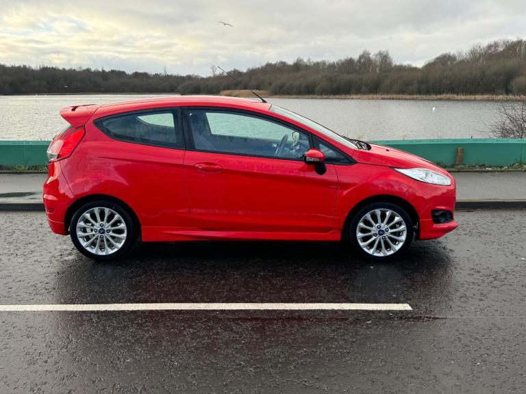 2013 Ford Fiesta 1.0 EcoBoost 125 Zetec S 3dr HATCHBACK Petrol Manual