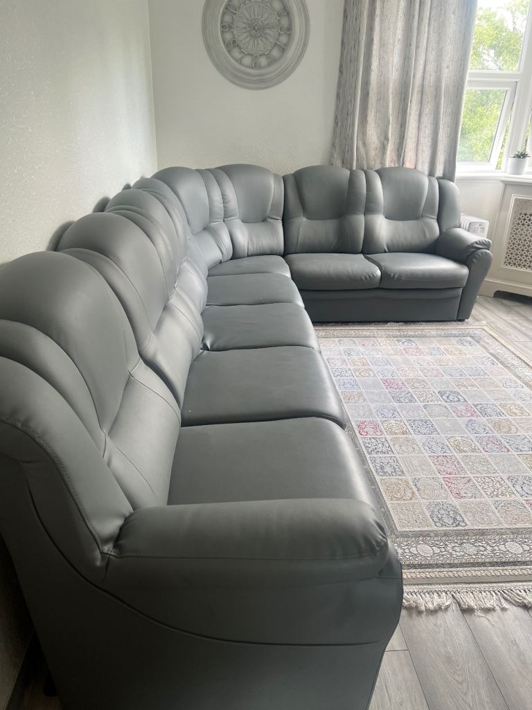 Corner sofa grey ( 7 seater)