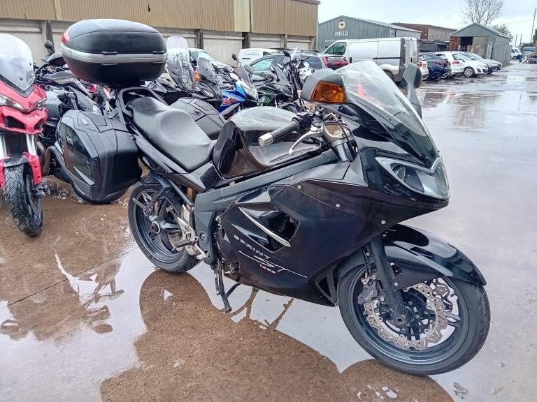 2010 60 TRIUMPH SPRINT ST1050 1050 ST SPORTS TOURER GT BLACK FULL LUGGAGE