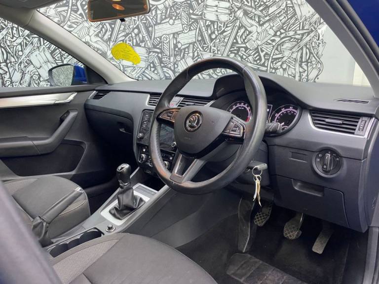 2018 Skoda Octavia 1.6 TDI SCR SE Hatchback 5dr Diesel Manual Euro 6 (s/s) (115 ps) Hatchback Die...