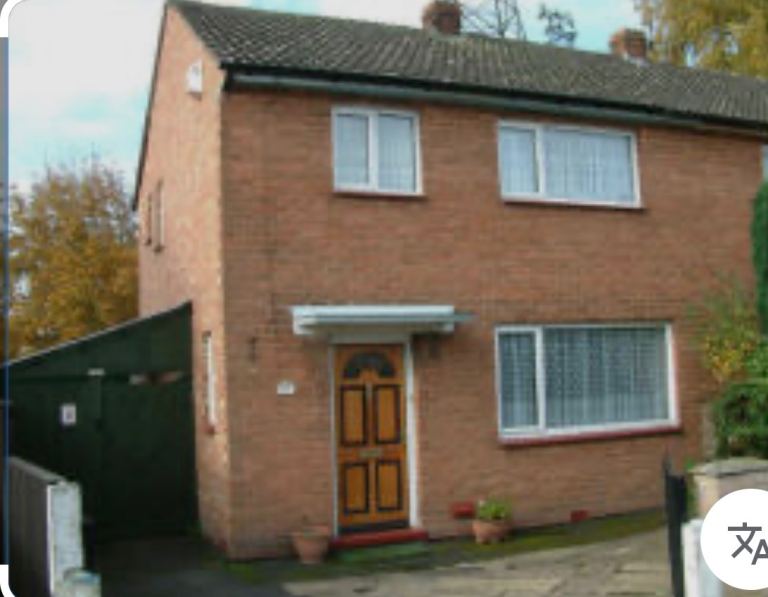 Large 3 bedrooms semi-detached property for rent in Hadley Telford