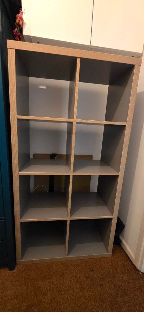 IKEA KALLAX – 8 Cube