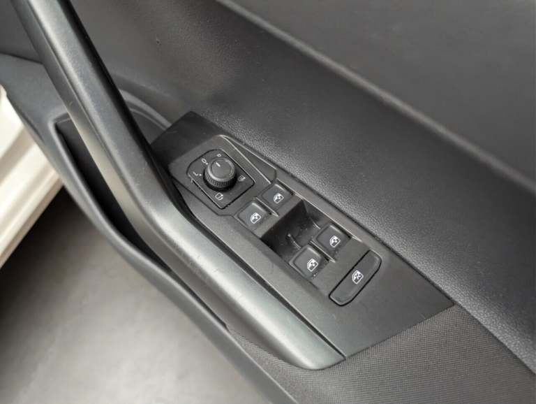 2022 Volkswagen Polo 1.0 TSI Life Hatchback 5dr Petrol Manual Euro 6 (s/s) (95 ps) - CRUISE CONT ...