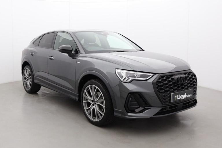 AUDI Q3 35 TFSI Black Edition 5dr S Tronic [20" Alloy]