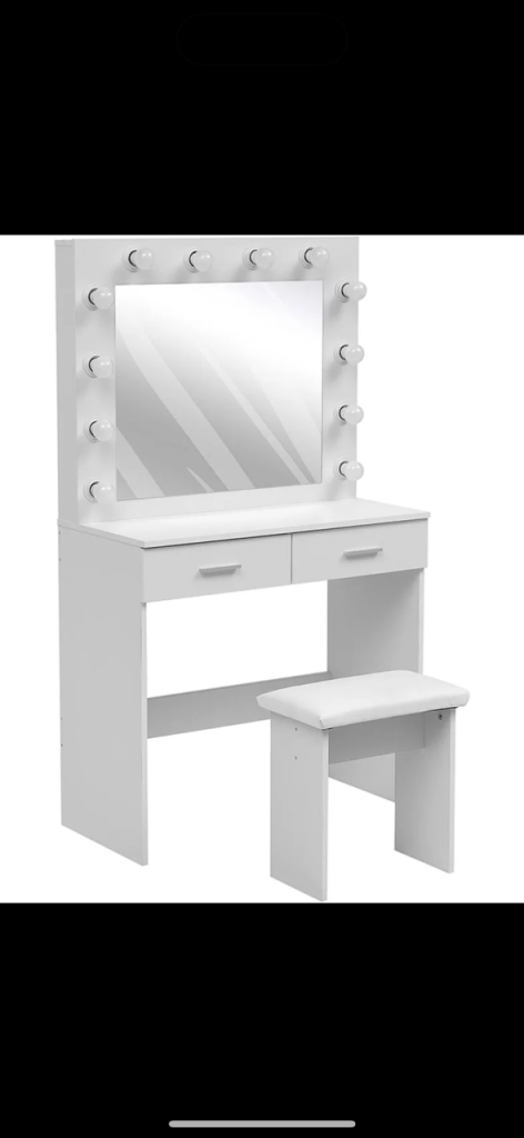 Vanity table with mirror 