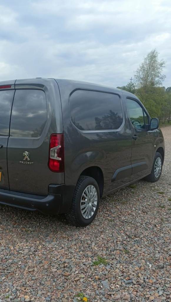 IMMACULATE Peugeot, PARTNER, Panel Van, 2020, Manual, 1499 (cc) - NO VAT...