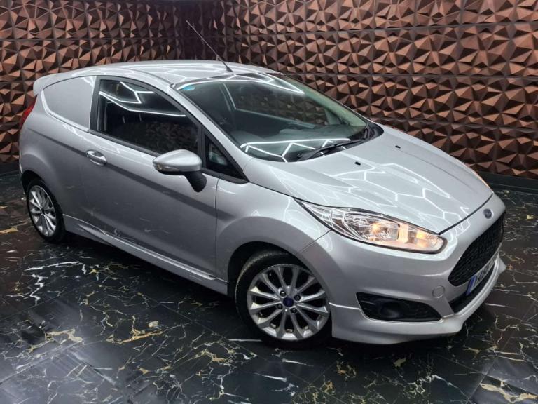 2016 Ford Fiesta 1.5 TDCi Sport Van CAR DERIVED VAN DIESEL Manual