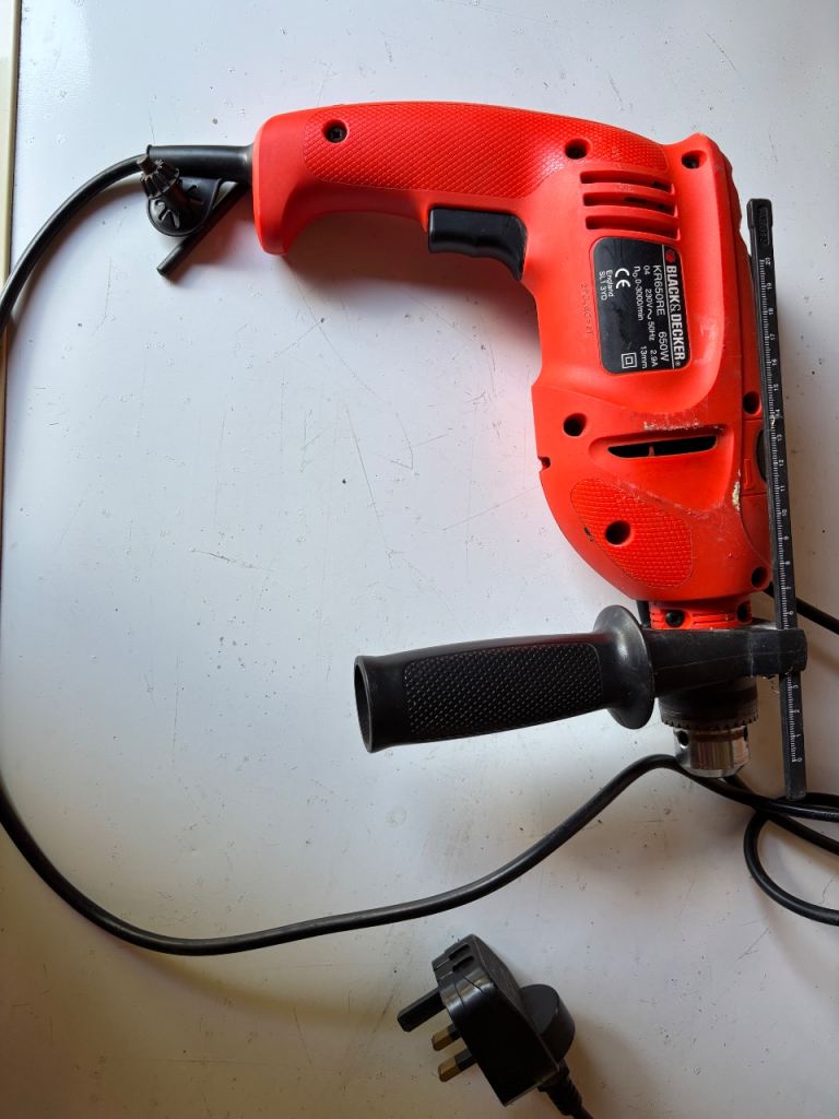 Black & Decker KR650RE 650W Hammer Drill