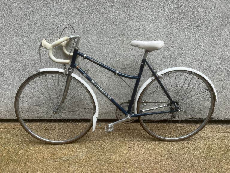 Stunning sporty Women's Motobecane Vintage Roadbike