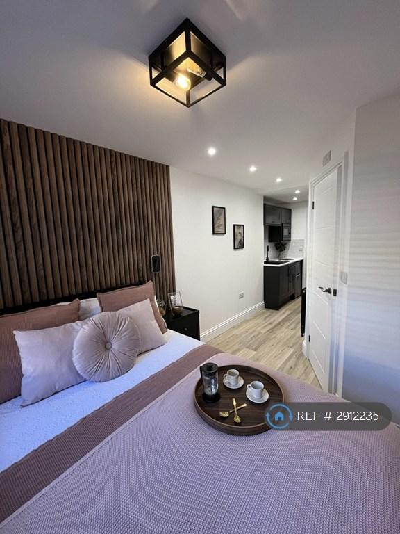 1 bedroom in Lower Hester Street, Northampton, NN2 (#2912235)
