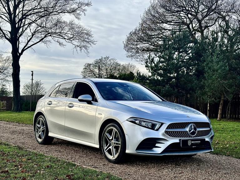 MERCEDES-BENZ A CLASS 1.3 A250e 15.6kWh AMG Line 2020