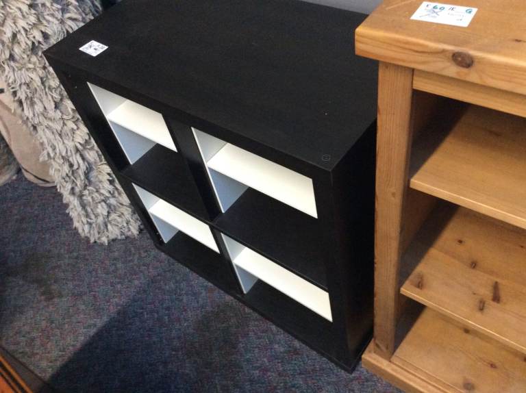 Storage unit #64511 £20