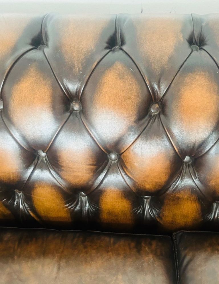 2-Seater Chocolate Brown Leather Chesterfield Sofa - Like New Condition!