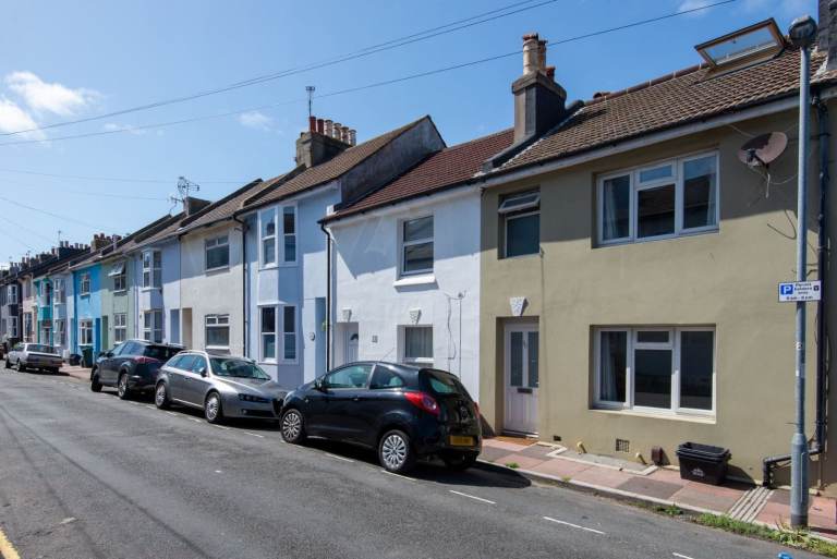Double rooms - No deposit - All bills included 