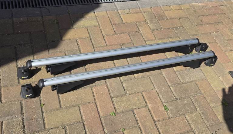 PAIR M-WAY Brand Locking Aluminium Car Roof Bars Cross Rack 1.2M For Flush & Raised Rails 75kg