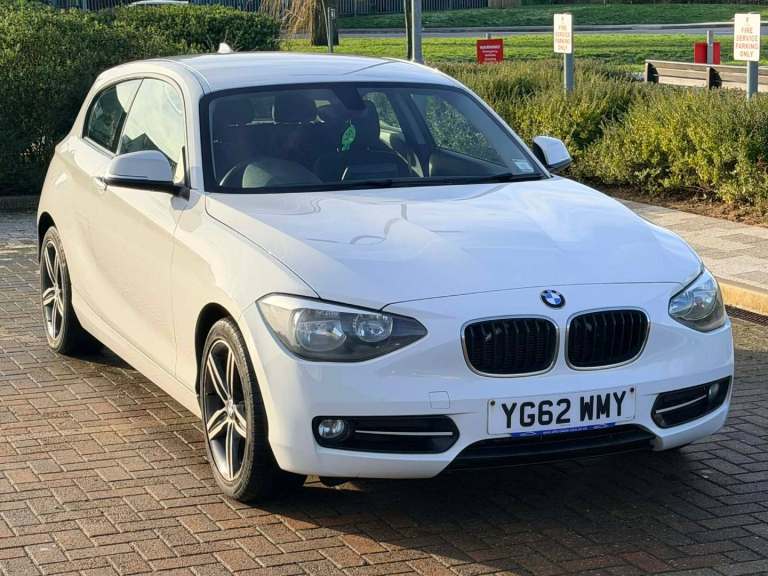 BMW, 1 SERIES, Hatchback, 2012, Manual, 1995 (cc), 3 doors