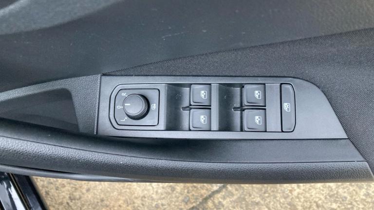 2025 Skoda Scala 1.0 TSI 95 SE 5dr Petrol Hatchback Hatchback Petrol Manual