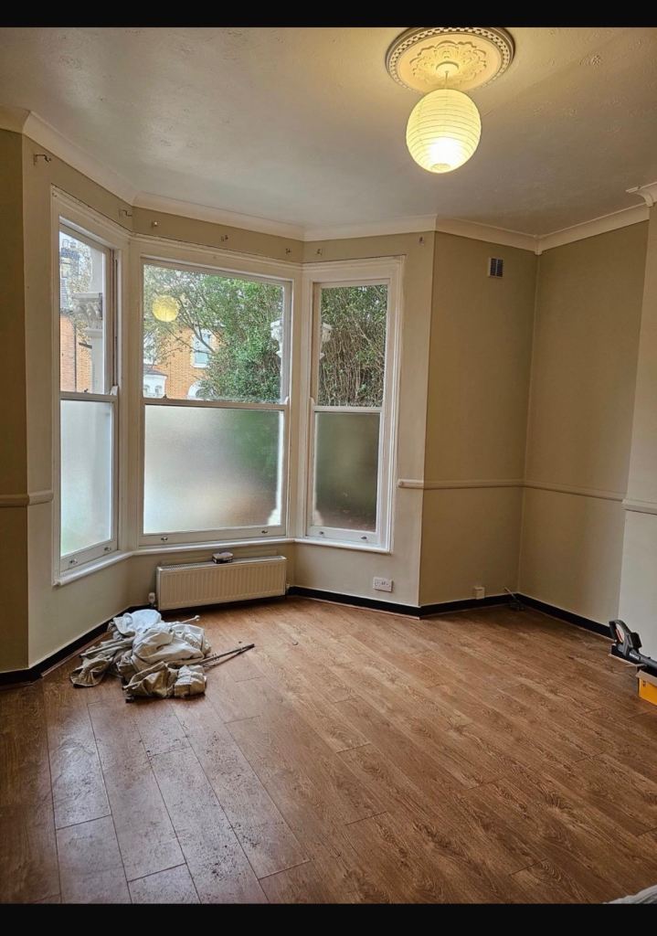3 Bed Flat in Forest Gate London E7 