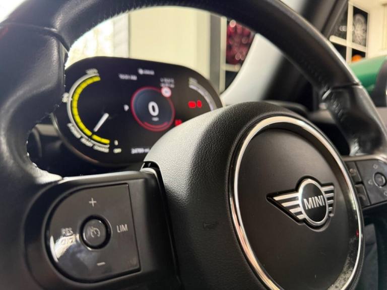 2021 MINI Electric Hatch Cooper SE 32.6kWh Level 2 Auto 3dr Hatchback ELECTRIC Automatic