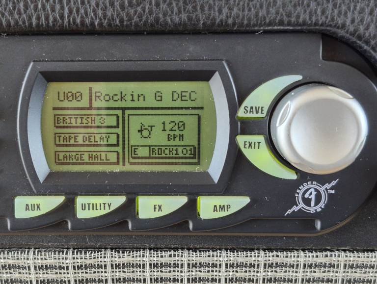 Fender GDEC Multi Effects Modelling Amp Plus 70+ Built In Backing ...