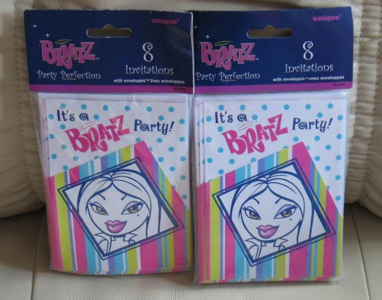 'Bratz' Birthday invitations, total 16 new cellophane sealed & wrapped.
