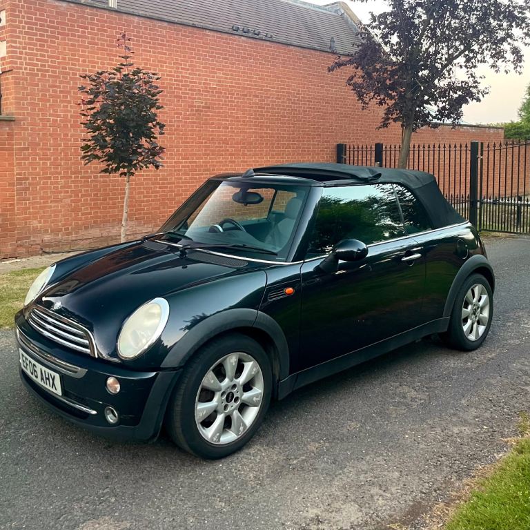 Mini, CONVERTIBLE, Convertible, 2006, Manual, 1598 (cc), 2 doors