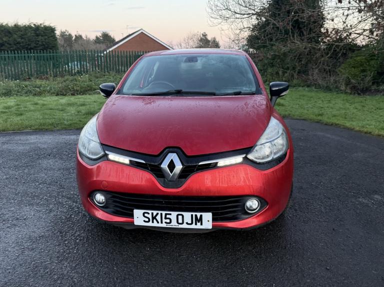 RENAULT CLIO 1.2 Dynamique MediaNav 1.2 16V 75 2015
