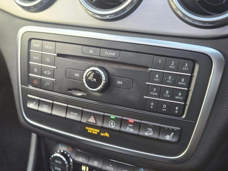 2016 Mercedes-Benz GLA GLA 220d 4Matic AMG Line 5dr Auto [Prem Plus] ESTATE DIESEL Automatic