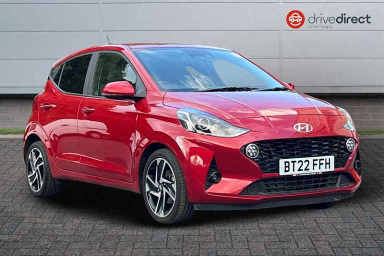 2022 Hyundai i10 1.2 Premium Hatchback 5dr Petrol Auto Euro 6 (s/s) (84 ps) Hatchback Petrol Auto...