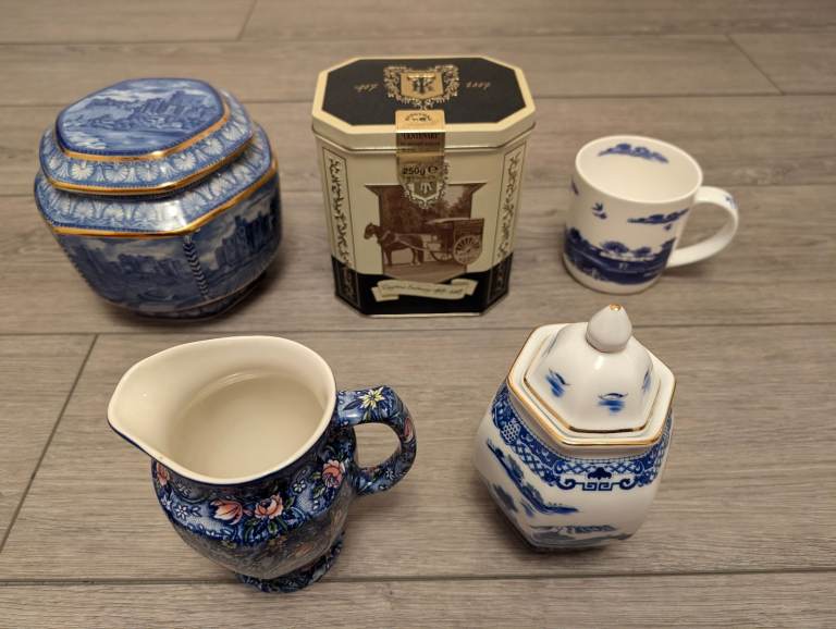 Ringtons Tea Ceramic Bundle