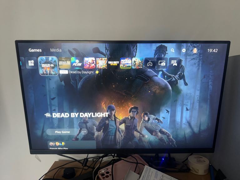 Large Black Monitor for Gaming or PC – Good Condition
