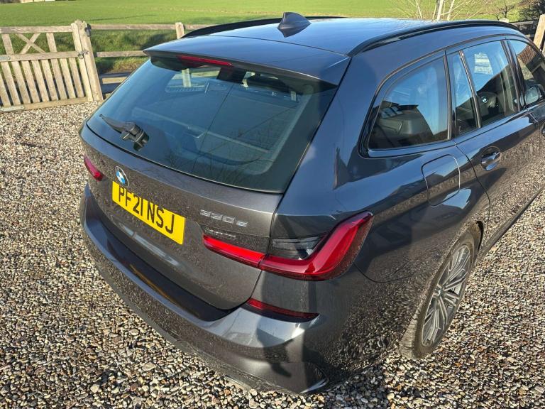 2021 BMW 3 Series 330e M Sport 5dr Step Auto ESTATE PETROL/ELECTRIC Automatic