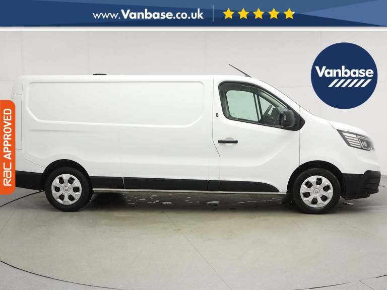 2023 Renault Trafic 2.0 dCi Blue LL30 Business+ Panel Van 5dr Diesel Manual L2 H1 Euro 6 (s/s)  P...