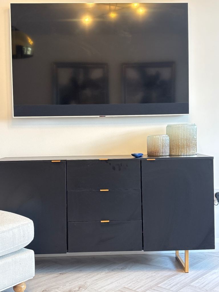 sideboard 130cm long 
