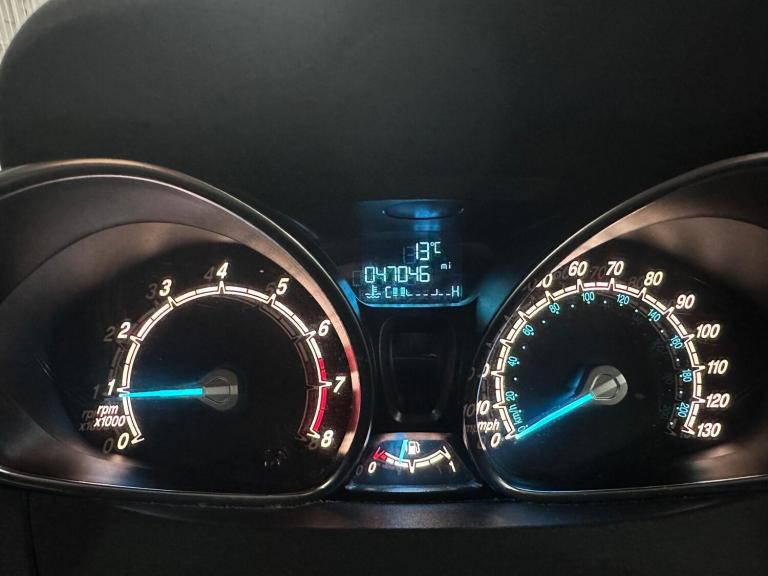 2015 Ford B-MAX 1.0T EcoBoost Zetec Euro 5 5dr MPV Petrol Manual