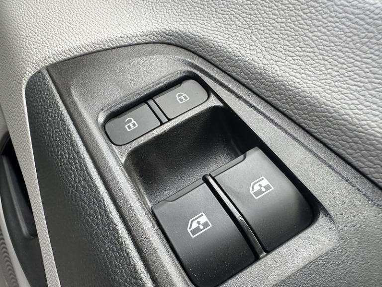 2025 Maxus Deliver 9 D20 LUX Panel Van Diesel Manual