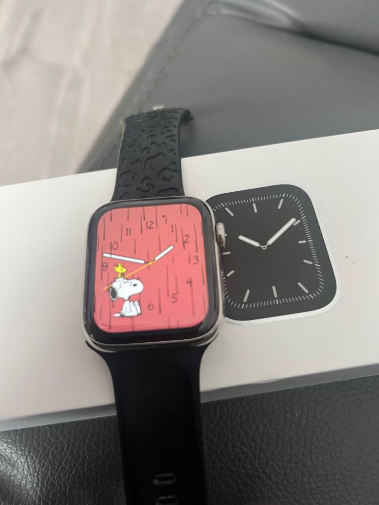 Apple Watch Series 5 GSM 44mm 