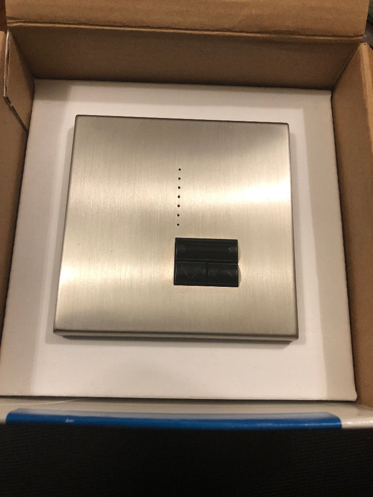 Lutron Rania RISU-452B-FSN-M (Dimmer Switch)