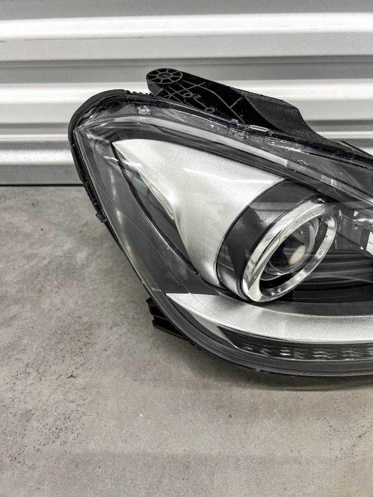 Genuine Mercedes-Benz C CLASS W204 11-15 Headlight Right Driver Side
