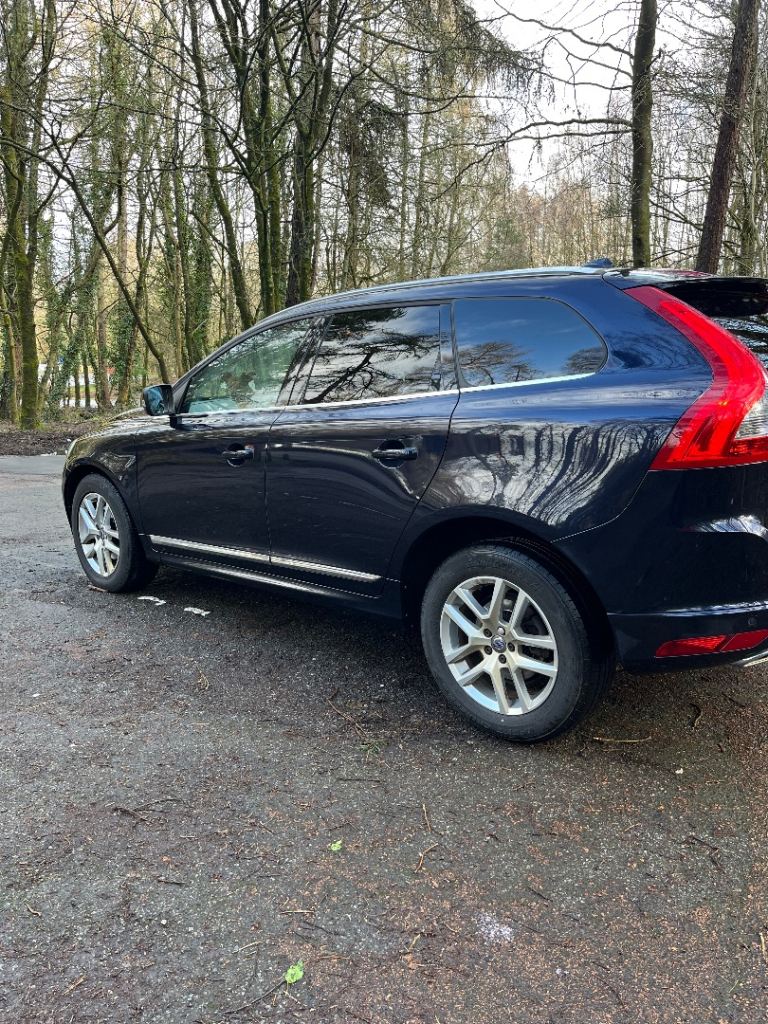 Volvo, XC60, Estate, 2016, Semi-Auto, 2400 (cc), 5 doors