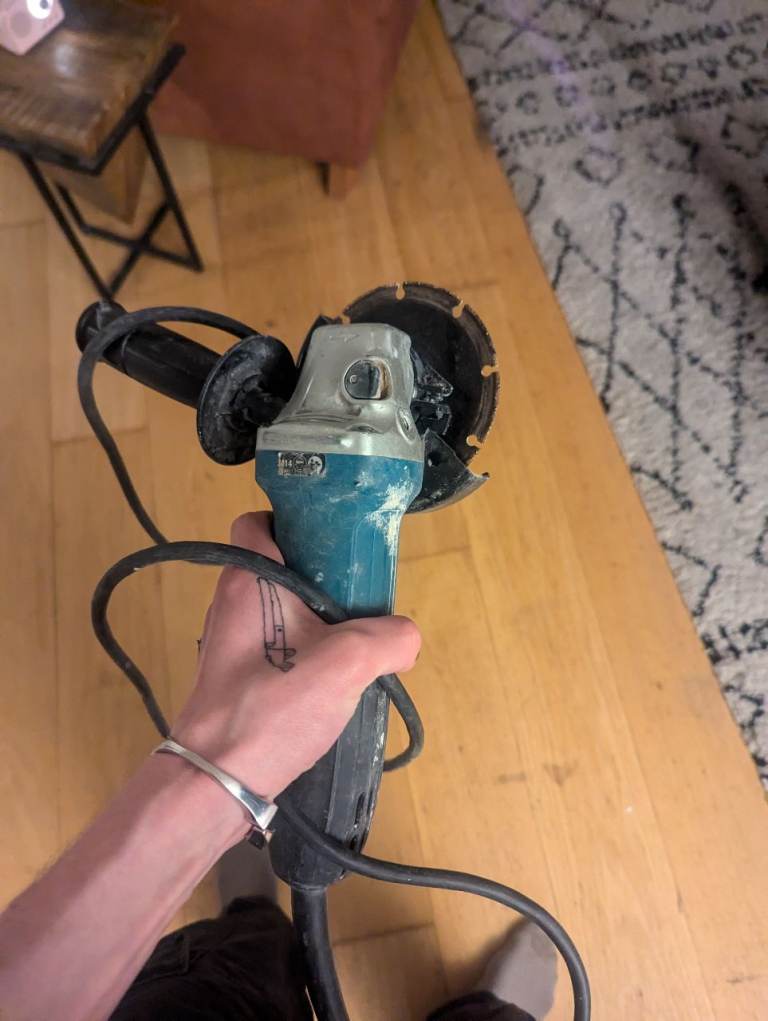 Grinder Makita 