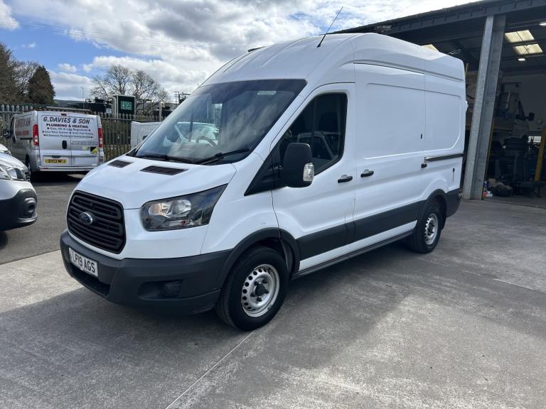 FORD TRANSIT 350 L2H3 MWB HIGH ROOF 2.0 TDCI 130BHP RACKING AIR CON White Manual