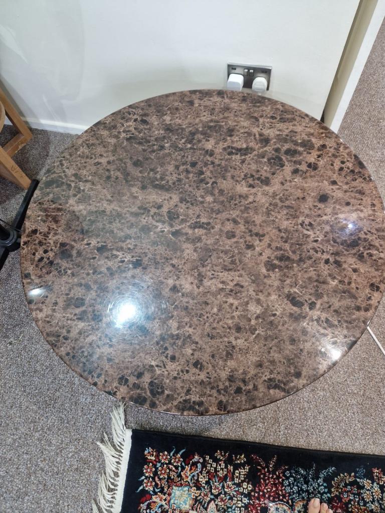 Round Dark Brown Emperador-style Marble-Effect Coffee Table with Chrome Metal Base