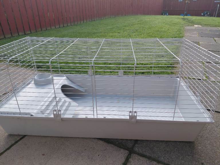 rabbit/ guinea pig cage
