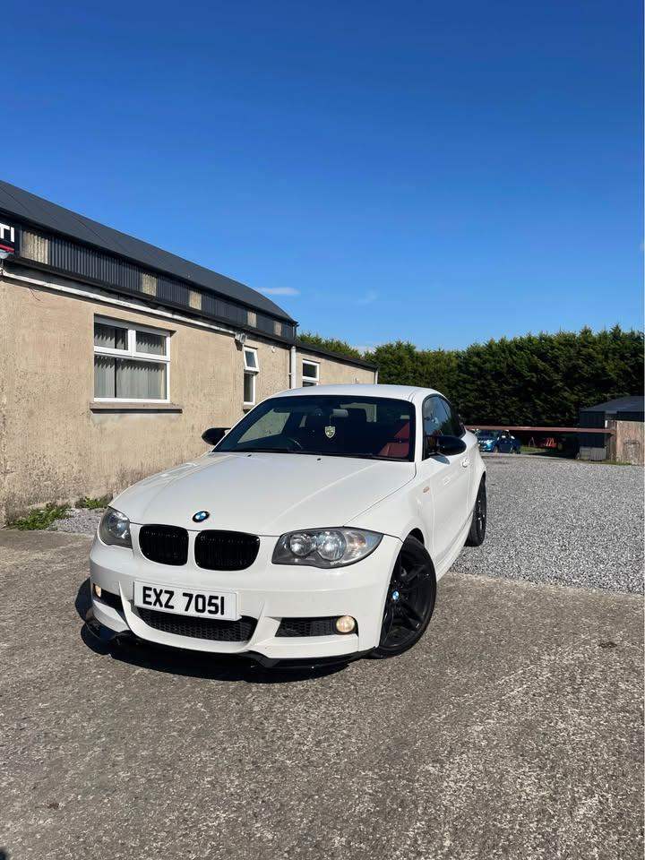 BMW, 1 SERIES, Coupe, 2010, Manual, 1995 (cc), 2 doors